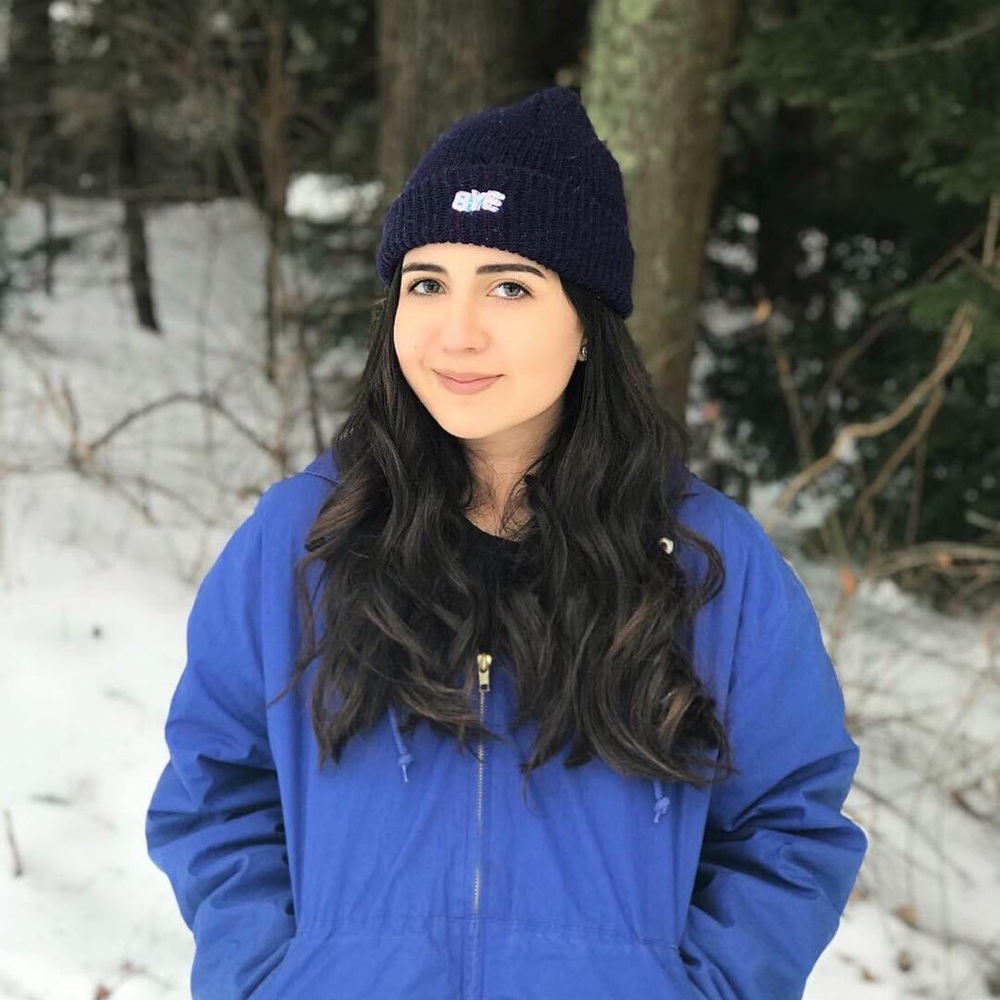 Meet your Posher, Alejandra